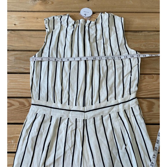 NWT En Creme Striped Sleeveless Stand By Romper L - Picture 8 of 10